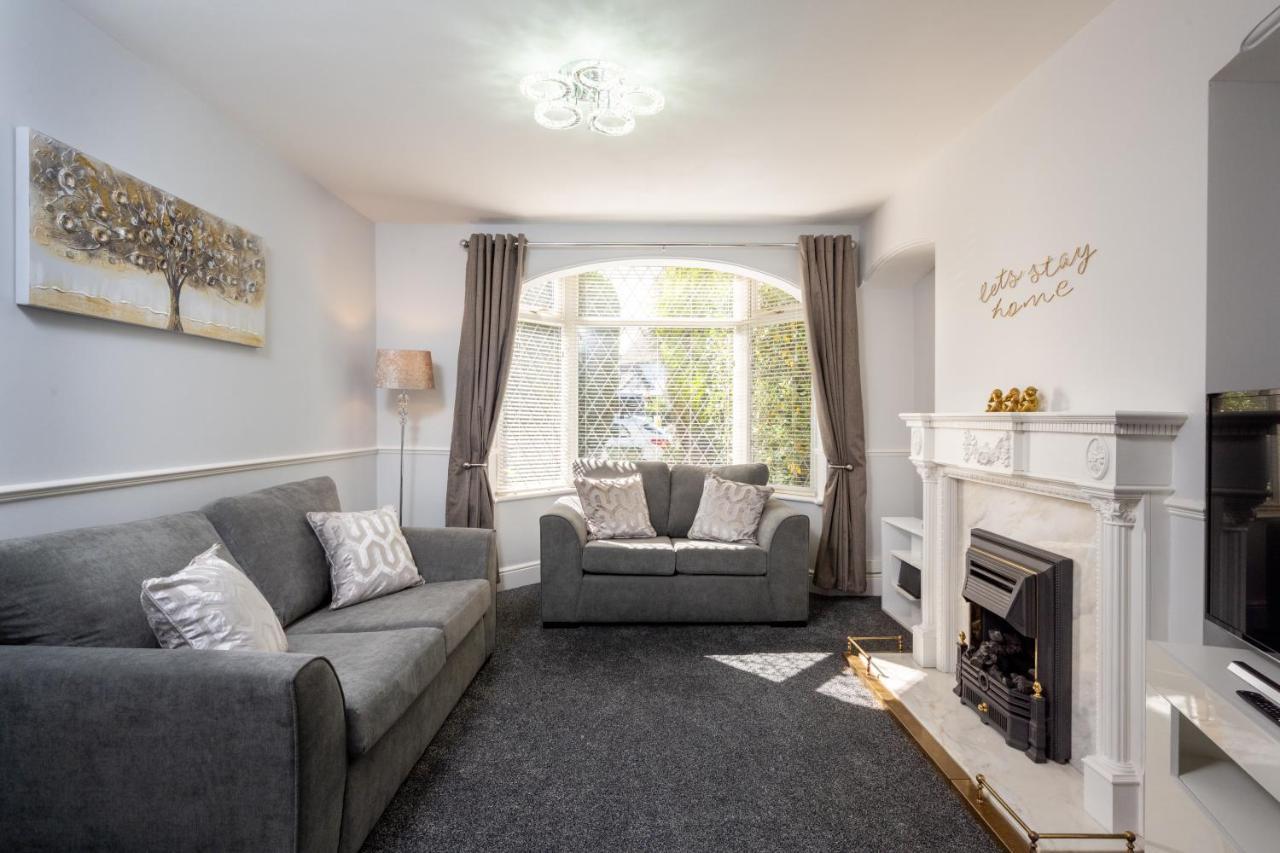 Mulberry House - Luxurious And Modern 4-Bed In Solihull Near Nec,Jlr, Airport, Resorts World, Hs2 Exterior photo