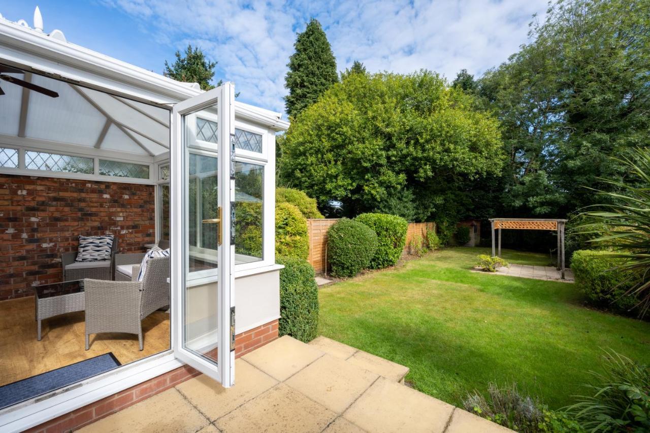 Mulberry House - Luxurious And Modern 4-Bed In Solihull Near Nec,Jlr, Airport, Resorts World, Hs2 Exterior photo